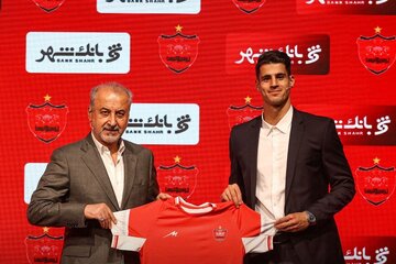 تخلف بزرگ در پرسپولیس؛ پرداخت ۲۳۰ هزار دلار به یک ایجنت در ماجرای انتقال نیازمند