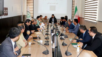 تسریع در توسعه زیرساخت‌های فیبرنوری مخابرات در شهر جدید ایوانکی