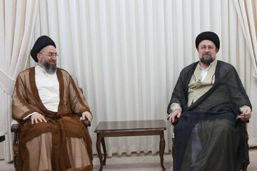 تصاویری از دیدار رهبر جریان حکمت ملی عراق با سید حسن خمینی/ حکیم: صهیونیستها با شکست، به دنبال آشوب در ایران هستند