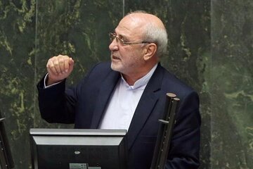 تهدید علنی عراقچی از پشت تریبون مجلس توسط حاجی دلیگانی/ عراقچی از قانون فراتر رود، مجازات و استیضاح میشود!