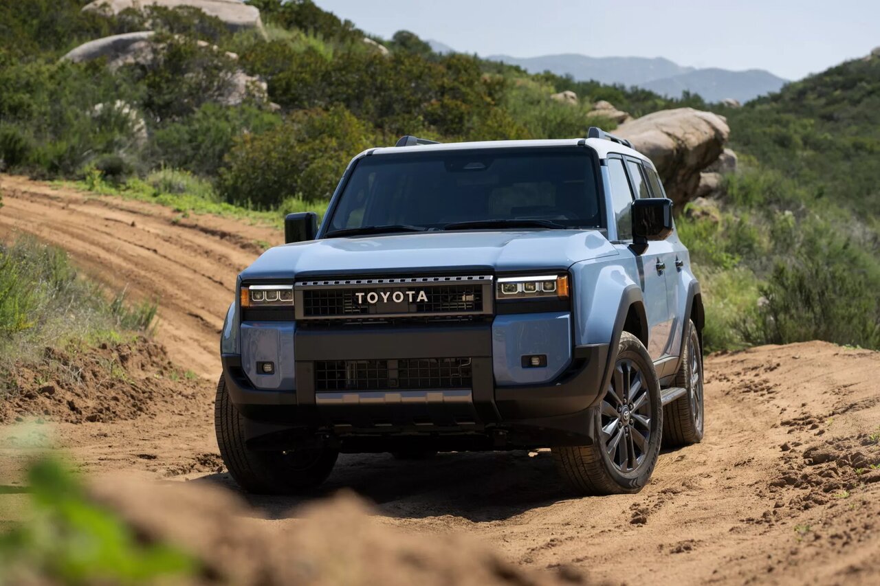 تویوتا لندکروزر جدید با یک تغییر ناخوشایند آمد/ عکس