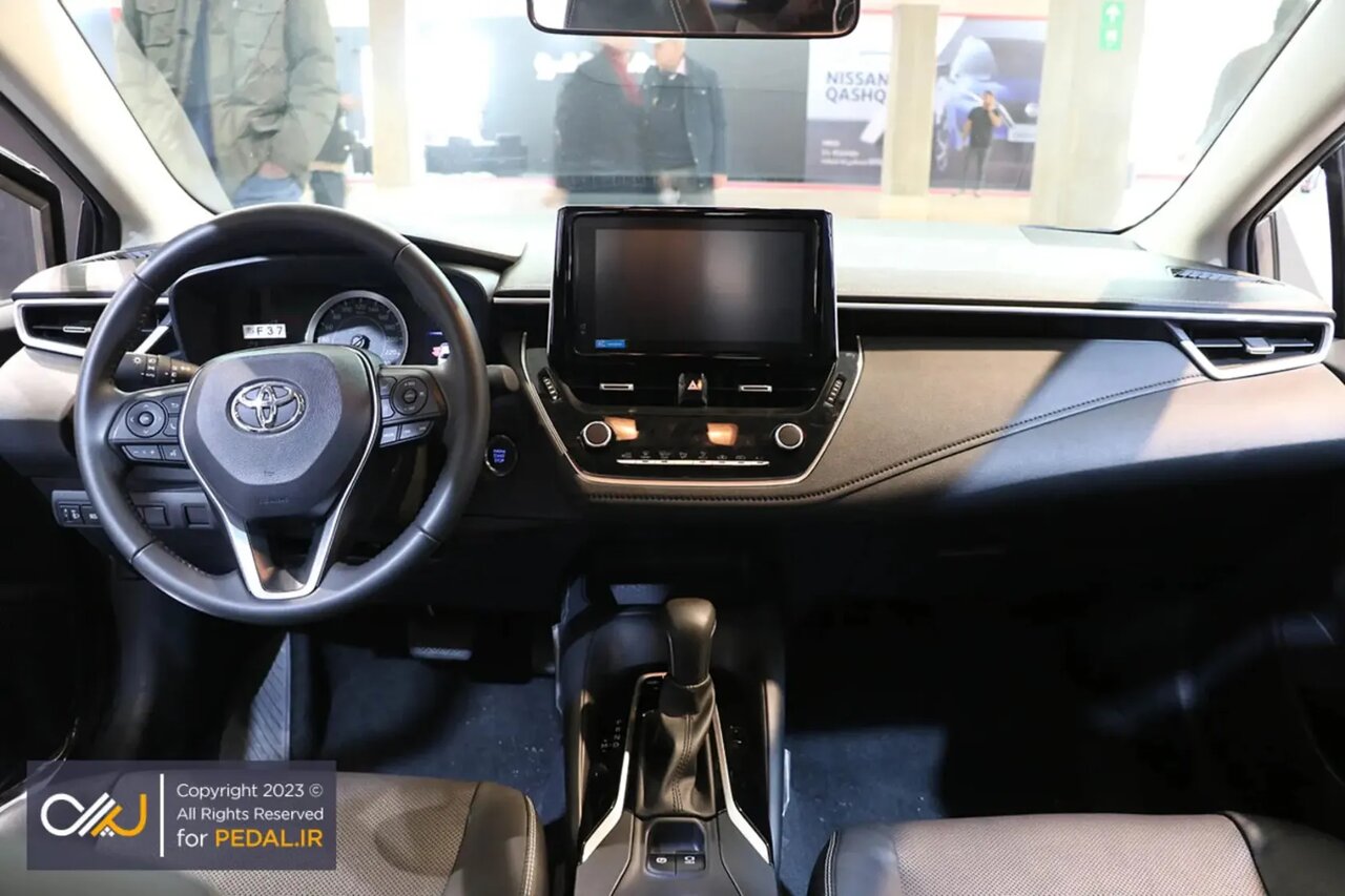 تویوتا کرولا بهتر است هوندا سیتی؟ / مقایسه سدانهای ژاپنی بازار