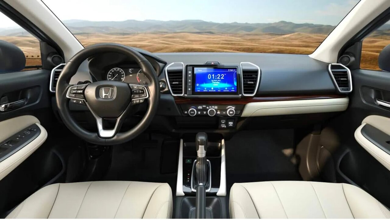 تویوتا کرولا بهتر است هوندا سیتی؟ / مقایسه سدانهای ژاپنی بازار