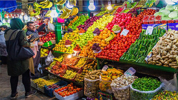 جولان قیمتهای عجیب در بازار سبزیجات/ کاهو ۹۸ هزار تومانی شد