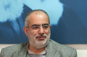 حسام الدین آشنا: زمان آن رسیده تأثیر بلندمدت سهمیهها در آموزش عالی بررسی شود