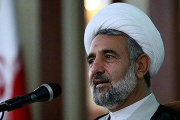 حمله ذوالنوری به جلسات سران قوا: همه ما داریم هرز میچرخیم!/ آیا وقت آن نیست که از لجنههای محدودی مثل جلسه سران قوا خارج شویم