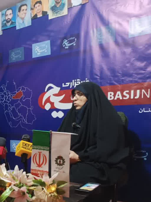 خانواده‌های شهدا، ستون‌های استوار انقلاب / ازدواج ۱۱۰ زوج جوان در سایه نام شهیدان / دکتر انوشه: شهدا معماران انسان‌سازی‌اند