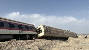خروج یک واگن قطار تهران–مشهد از ریل بدون خسارت جانی