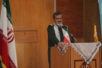 دانش‌آموزان فرماندهان آینده ایران اسلامی هستند