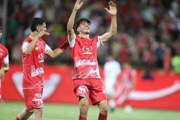 درخواست عجیب یک پرسپولیسی؛ قراردادم را ۲۰ برابر کنید!