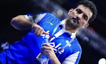 درستکار: آذرپیرا به شکست ناپذیری تاج الدین اف پایان داد/ قهرمانی مبارک مردم ایران باشد
