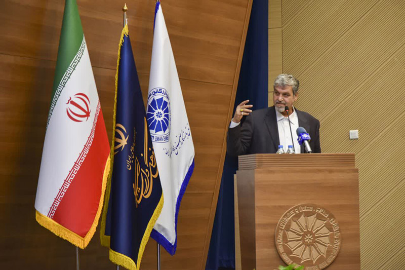 رسانه‌ها بازوی توسعه استان هستند/ضرورت ایجاد تلویزیون اینترنتی  برای رسانه‌های خصوصی و رفع دغدغه‌های صنفی و معیشتی خبرنگاران