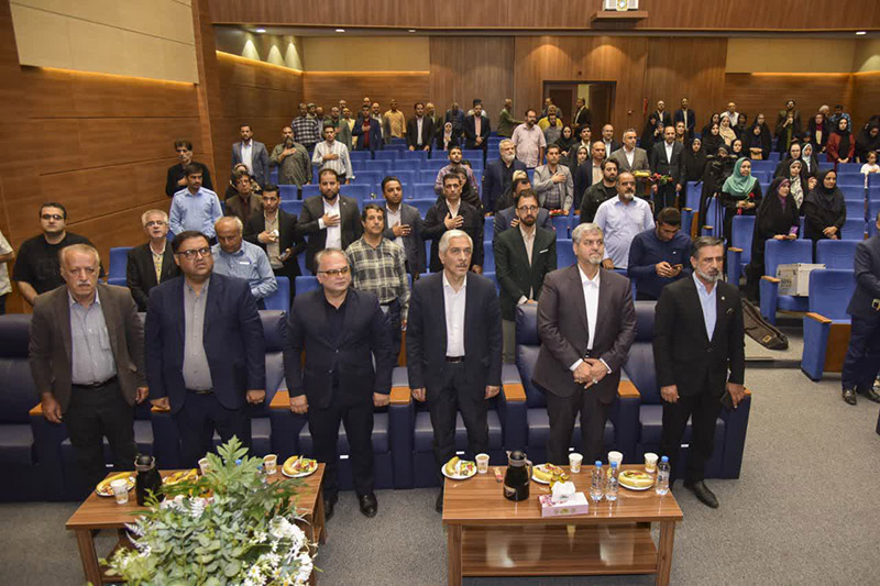 رسانه‌ها بازوی توسعه استان هستند/ضرورت ایجاد تلویزیون اینترنتی  برای رسانه‌های خصوصی و رفع دغدغه‌های صنفی و معیشتی خبرنگاران