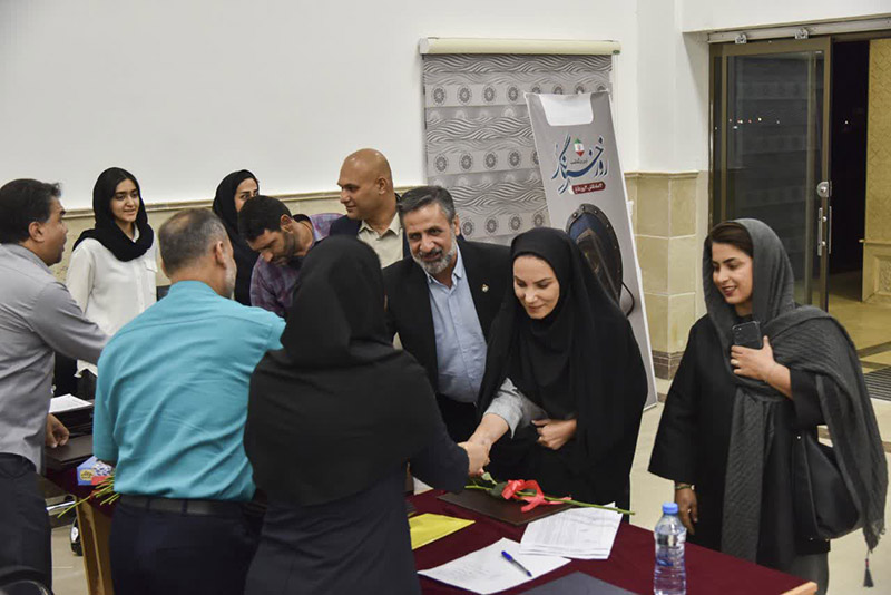 رسانه‌ها بازوی توسعه استان هستند/ضرورت ایجاد تلویزیون اینترنتی  برای رسانه‌های خصوصی و رفع دغدغه‌های صنفی و معیشتی خبرنگاران