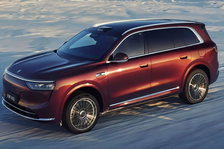 رکوردشکنی ایمنی خودروی چینی: Aito M8 با کسب بالاترین امتیاز ایمنی و برد ۱۵۲۵ کیلومتری