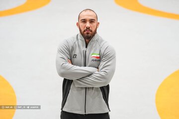 زارع: مدالم را به خانواده شهدای جنگ تقدیم می‌کنم