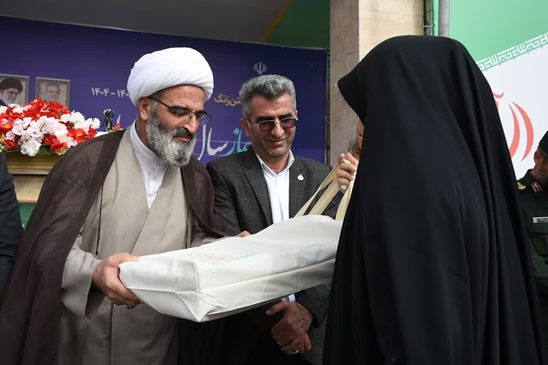 زنگ آغاز سال تحصیلی در سمنان؛ ۱۲۵ هزار دانش‌آموز در مسیر عدالت آموزشی و تربیتی