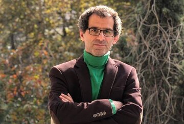 سخن نادرست زیباکلام در مناظره با عبدالکریمی