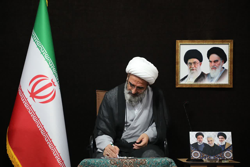 سردار معروفی: شهدا جسمشان در خاک آرام گرفته‌اند اما هنوز در میدان‌اند