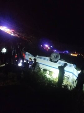 سقوط مرگبار مینی‌بوس در گردنه چری؛ ۷ کشته و ۱۲ مصدوم