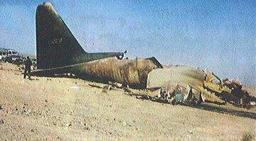 سقوط هواپیمای فرماندهان جنگ در مهر ۶۰ به روایت شاهدان عینی