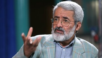 سلیمی نمین: رسانههای فارسیزبان به دروغ ایران را طرف بازنده جنگ معرفی میکنند؛ ضربات عظیمی به اسرائیل وارد شد/ رویکرد این رسانهها سیاهنمایی است