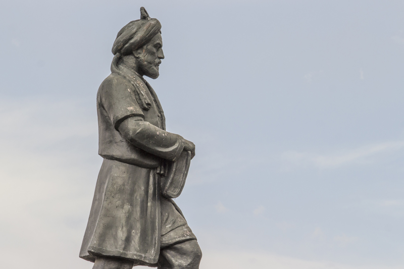 سمنان و فلکه‌هایی با هنرسازه‌های فرهنگی