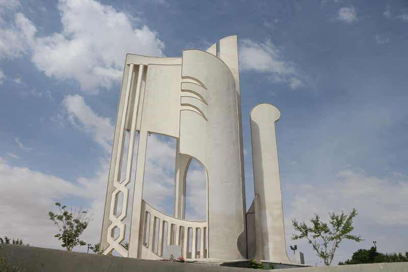 سمنان و فلکه‌هایی با هنرسازه‌های فرهنگی