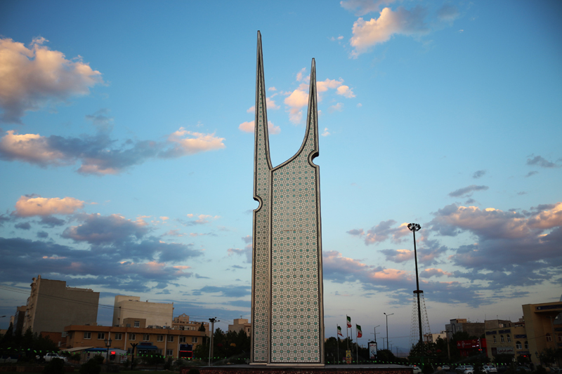 سمنان و فلکه‌هایی با هنرسازه‌های فرهنگی