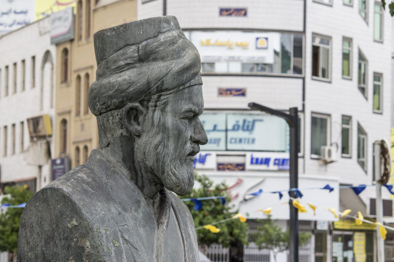 سمنان و فلکه‌هایی با هنرسازه‌های فرهنگی