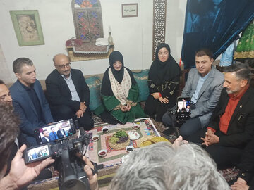 صنایع دستی گنج پنهان ایران است/ اشک شوق در تجلیل از پاکبانان و آتشنشانان