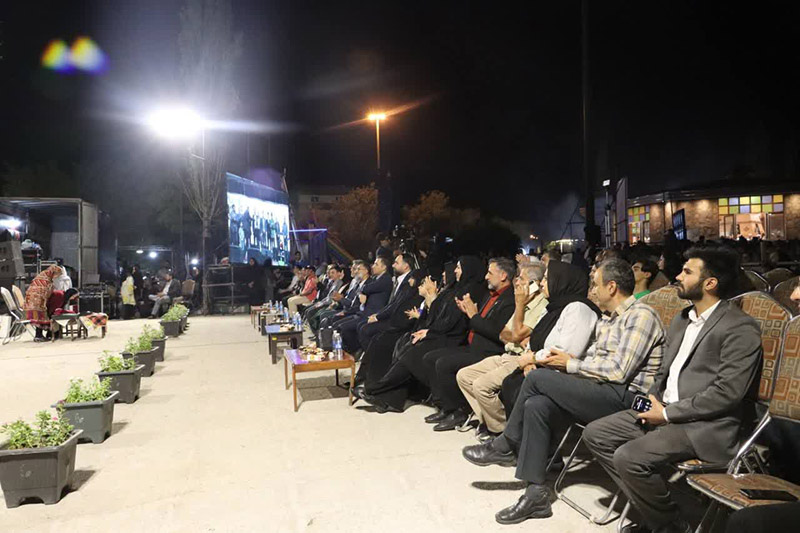 صنایع دستی گنج پنهان ایران است/ اشک شوق در تجلیل از  پاکبانان و آتش‌نشانان