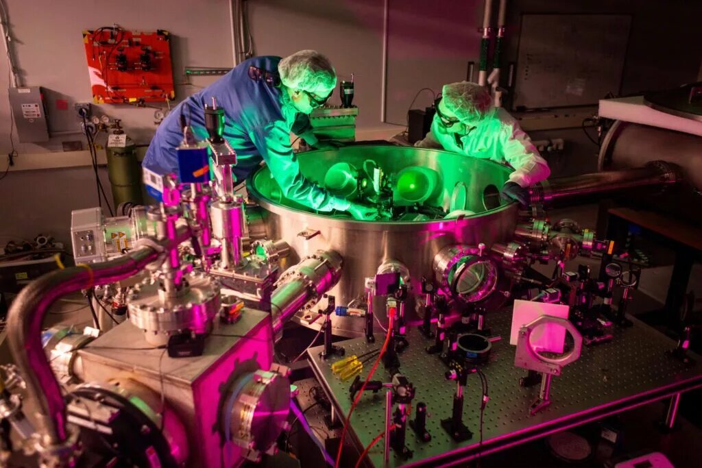 قدرتمندترین لیزر آمریکا شلیک کرد