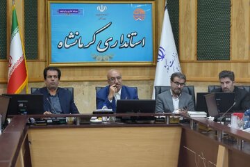 مدیران اجرایی نباید اجرای برنامه‌های فرهنگی را به کمبود بودجه گره بزنند