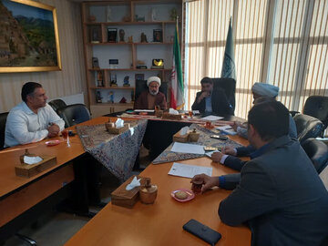 معرفی ظرفیت‌های گردشگری مذهبی و صنایع‌دستی کردستان در چهل‌وهشتمین دوره مسابقات قرآن کریم