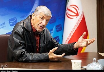 منصور حقیقتپور : پایداریچی ها نگاه خود را به دولت قبل تحمیل کرده بودند
