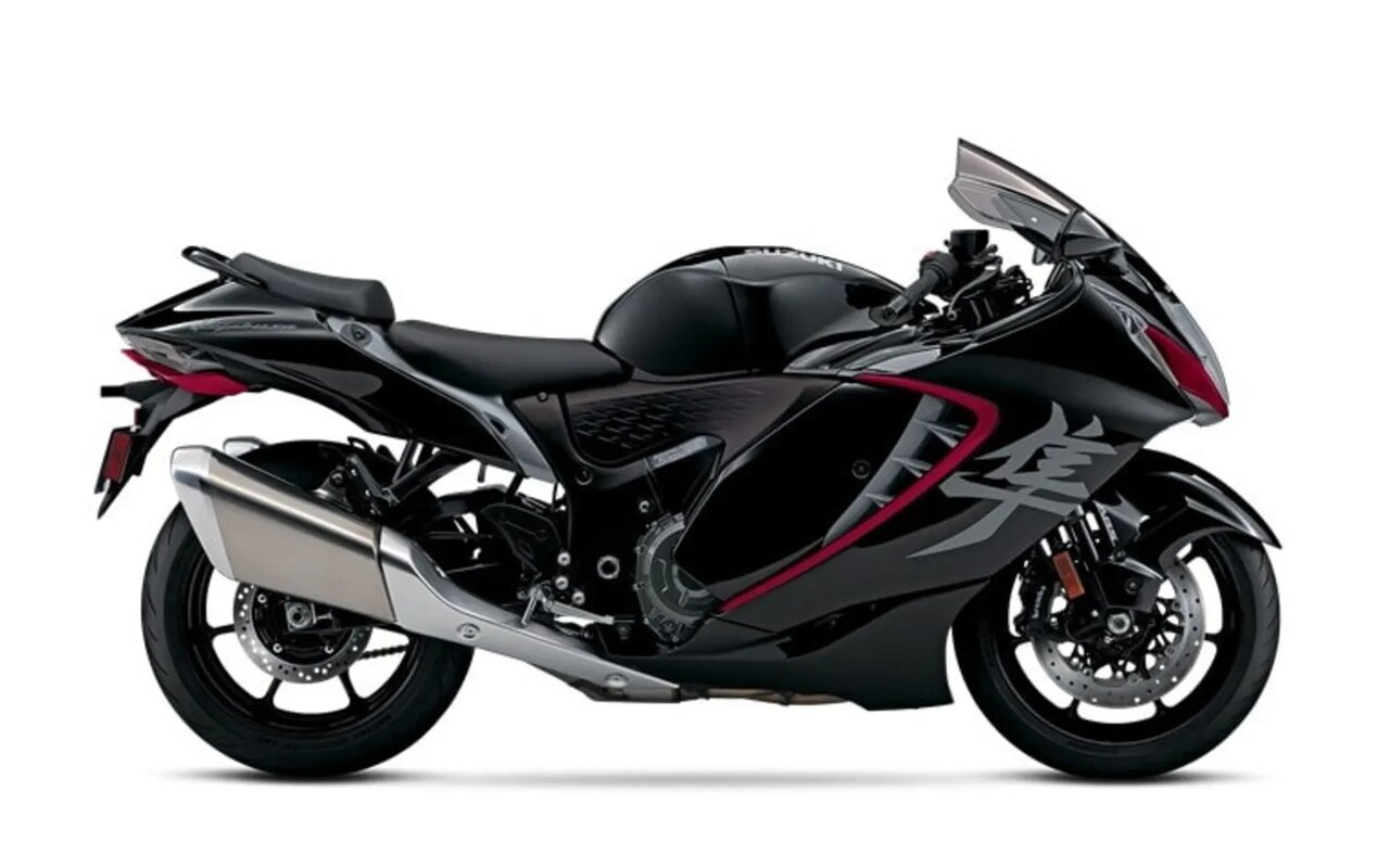 موتورسیکلت هایابوسا سوزوکی از نمای جانبی رنگ مشکی