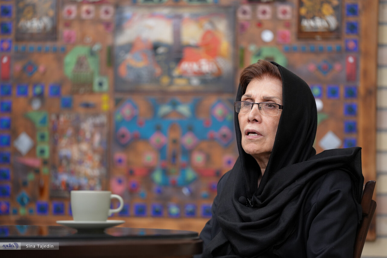 میگویند وامصیبتا ازدواج کم شده/ آمار ازدواج و طلاق در ایران نگران کننده نیست/ چشمهایشان را روی ورود افغانستانیها به کشور بستند
