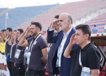 نبی: چو ایران مباشد تن من مباد/ تیم ملی هر بازی بهتر میشود