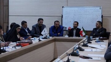 نشست تبیین «قانون انتخابات تناسبی شورای اسلامی شهر تهران» با حضور فعالان اجتماعی/ محورهای بحث چه بود؟