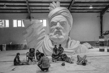 نصب مجسمه فردوسی ضرورتی ملی و مطالبه عمومی مردم است