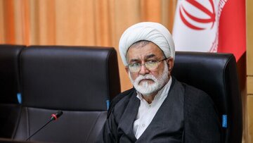 نماینده مجلس: مکانیسم ماشه بیشتر یک بازی روانی و تبلیغاتی است/ دلیلی برای باقی ماندن ایران در NPT وجود ندارد