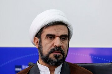 نماینده مشهد: مکانیسم ماشه مترسکی خسته است