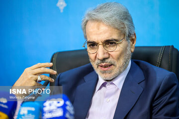نوبخت: بازگشت تحریم ها شرایط اقتصادی جدیدی را به کشور تحمیل میکند/ برنامه هفتم توسعه برای گذر از این شرایط تدوین نشده است