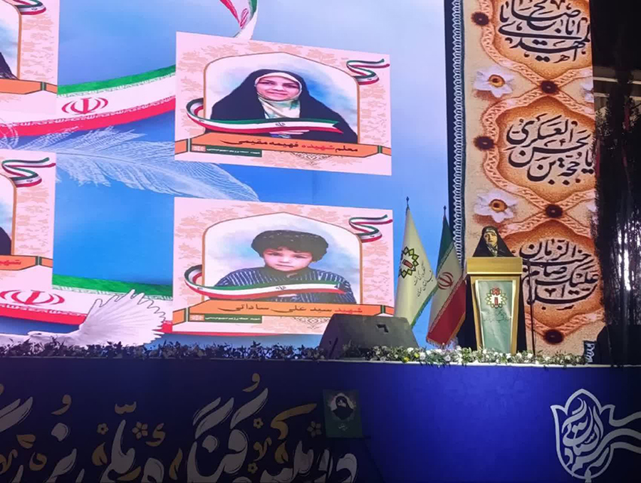 هنر و ایثار؛ زبان جاودانه شب چهارم کنگره ۳۰۰۰ شهید سمنان/ از کوچه‌های انقلاب تا خاکریزهای جبهه‌ها