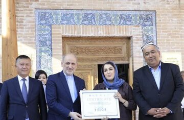 هنرمند اردبیلی ماهرترین زن سفالگر فستیوال جهانی شد