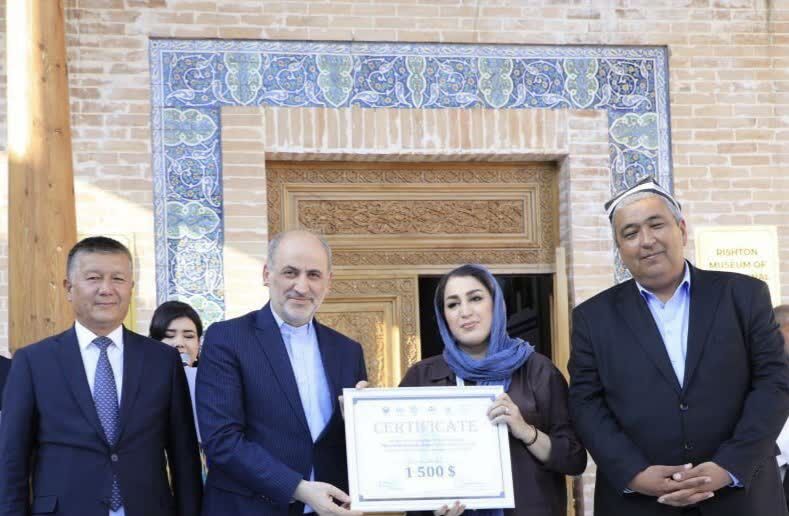 هنرمند اردبیلی ماهرترین زن سفالگر فستیوال جهانی شد