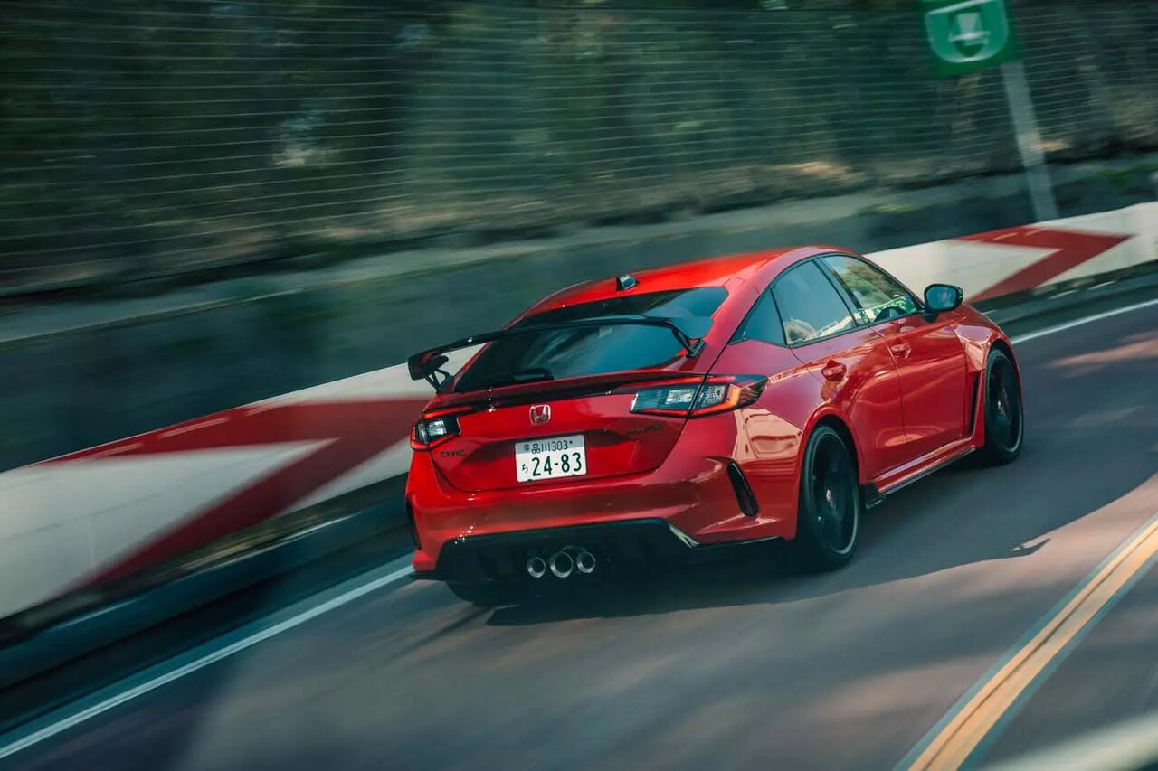 هوندا سیویک تایپ R با قیمت ۱۹ میلیاردی در ایران /عکس