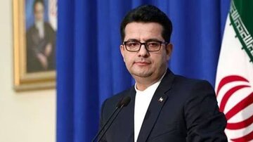 واکنش معاون تشریفات دفتر رئیس جمهور به یک عکس/ برخی ها اگر از حاشیه ها فارغ شدند به سخنرانی رئیس جمهور هم گوش دهند