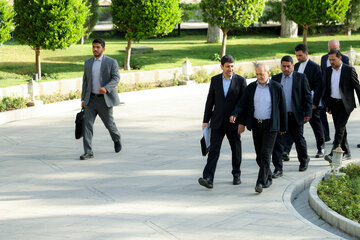 واکنش وزیر ارتباطات به ادعای نفوذ از طریق واتس آپ در جنگ ۱۲ روزه/ توصیههای لازم برای محافظت از گوشی مقامات انجام شده است